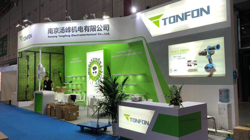 膨胀螺丝打孔技巧，轻松提升施工效率